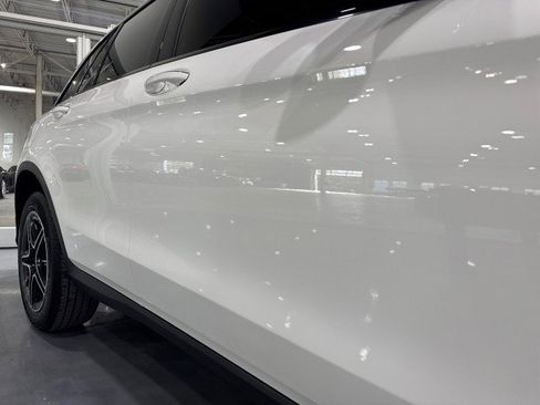 Used 2020 Mercedes-Benz GLC 300 4MATIC image 22