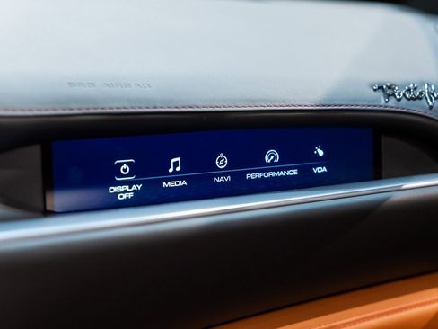 Certified 2023 Ferrari Portofino M image 35