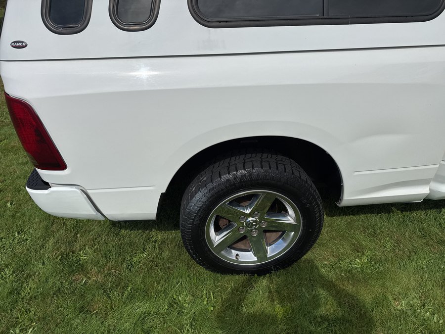 Used 2016 RAM 1500 Express AWD/4WD image 32