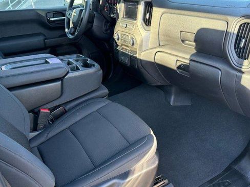 Used 2025 Chevrolet Silverado 1500 W/T w/ WT Value Package image 10