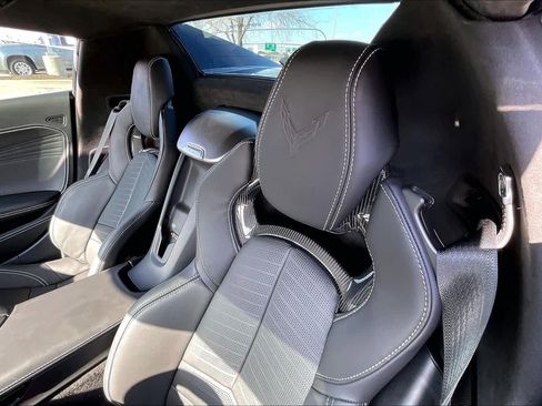 Used 2025 Chevrolet Corvette Z06 w/ Z07 Performance Package image 19