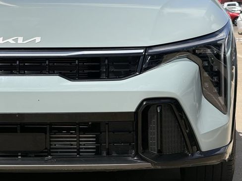 Used 2025 Kia K4 GT-Line Turbo FWD image 9
