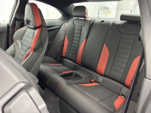 Used 2025 BMW M2 w/ M Driver's Package RWD image 29