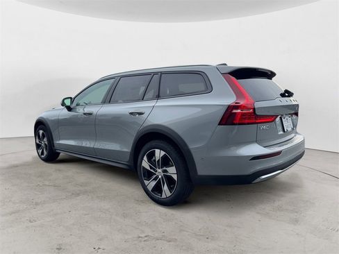 New 2026 Volvo V60 B5 Cross Country Plus w/ Protection Package Premier image 3