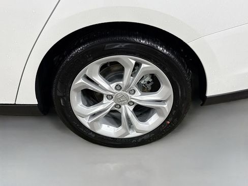 New 2026 Honda Accord LX image 28