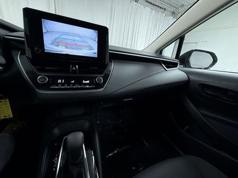 Certified 2023 Toyota Corolla LE image 14