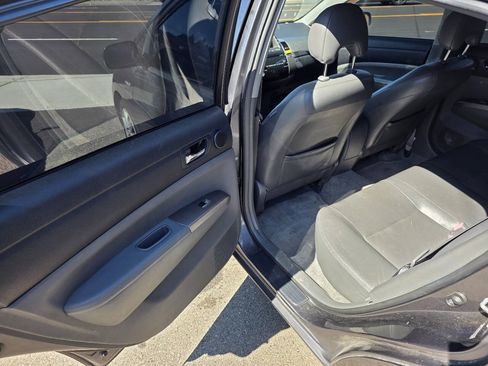Used 2007 Toyota Prius Touring w/ Pkg 6 Touring Edition FWD image 14