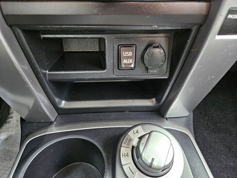 Used 2016 Toyota 4Runner SR5 image 20