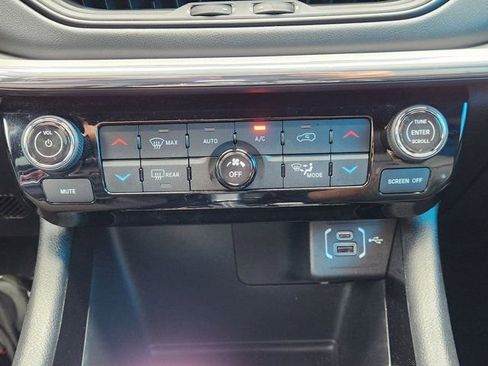 Used 2022 Jeep Compass High Altitude image 22