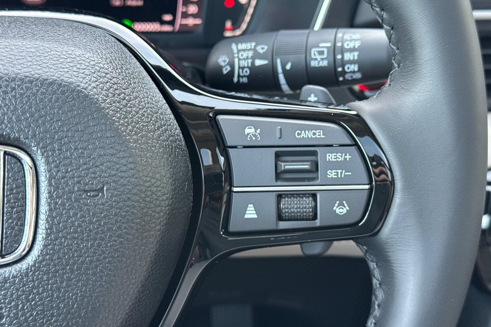 New 2026 Honda Pilot Touring image 30