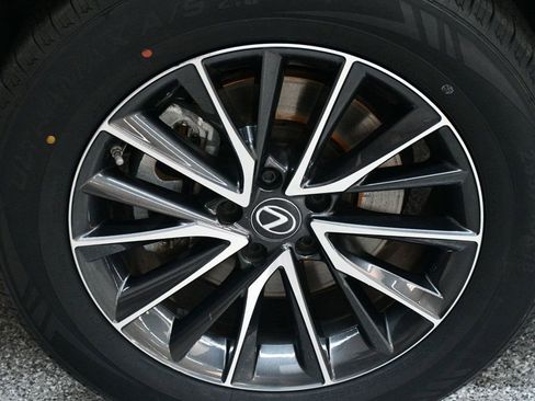 Used 2022 Lexus NX 350 AWD image 18