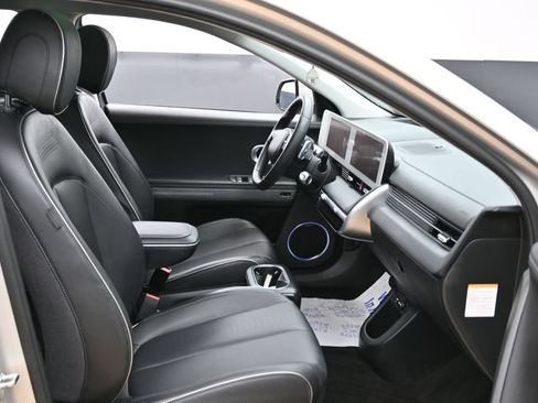Used 2023 Hyundai Ioniq 5 Limited AWD/4WD image 37