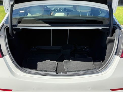 Used 2024 Mercedes-Benz C 300 Sedan image 20