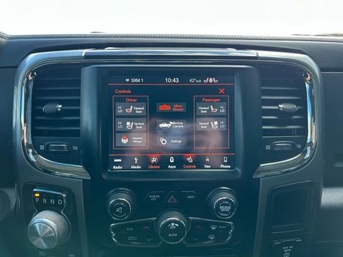 Used 2018 RAM 1500 Sport w/ Sport Premium Group image 19