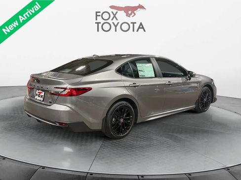 New 2026 Toyota Camry SE image 5