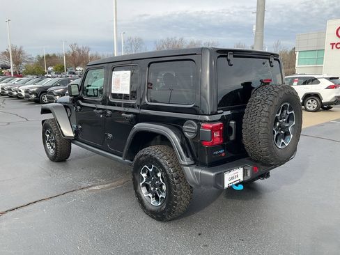 Used 2023 Jeep Wrangler Unlimited Rubicon 4xe image 16