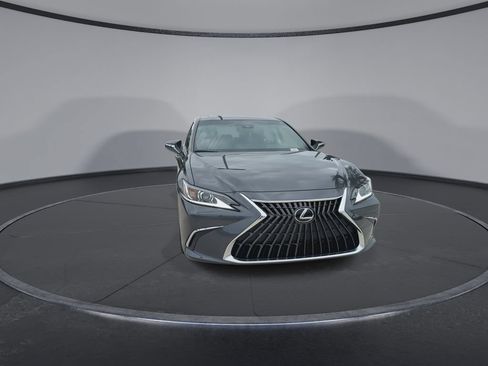 Used 2025 Lexus ES 350 w/ Premium Package FWD image 3
