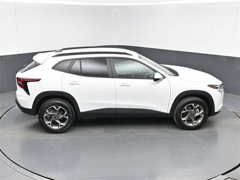 New 2026 Chevrolet Trax LT image 39