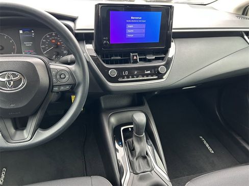 Certified 2025 Toyota Corolla LE image 17