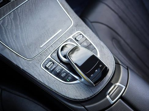 Used 2019 Mercedes-Benz CLS 450 4MATIC w/ Driver Assistance Package image 34