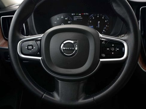 Used 2020 Volvo XC60 T5 Inscription w/ Protection Package Premier image 25