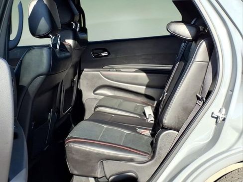Used 2023 Dodge Durango GT AWD/4WD image 13