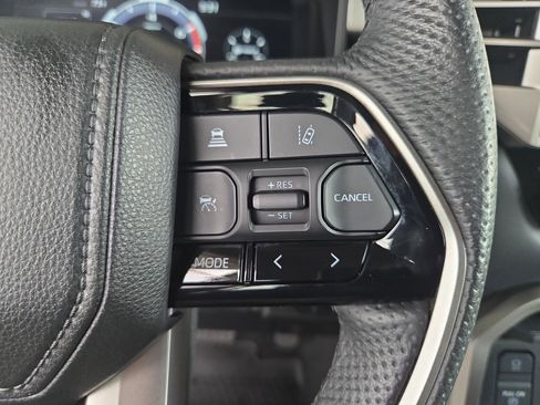 Used 2024 Toyota Tundra Limited image 15