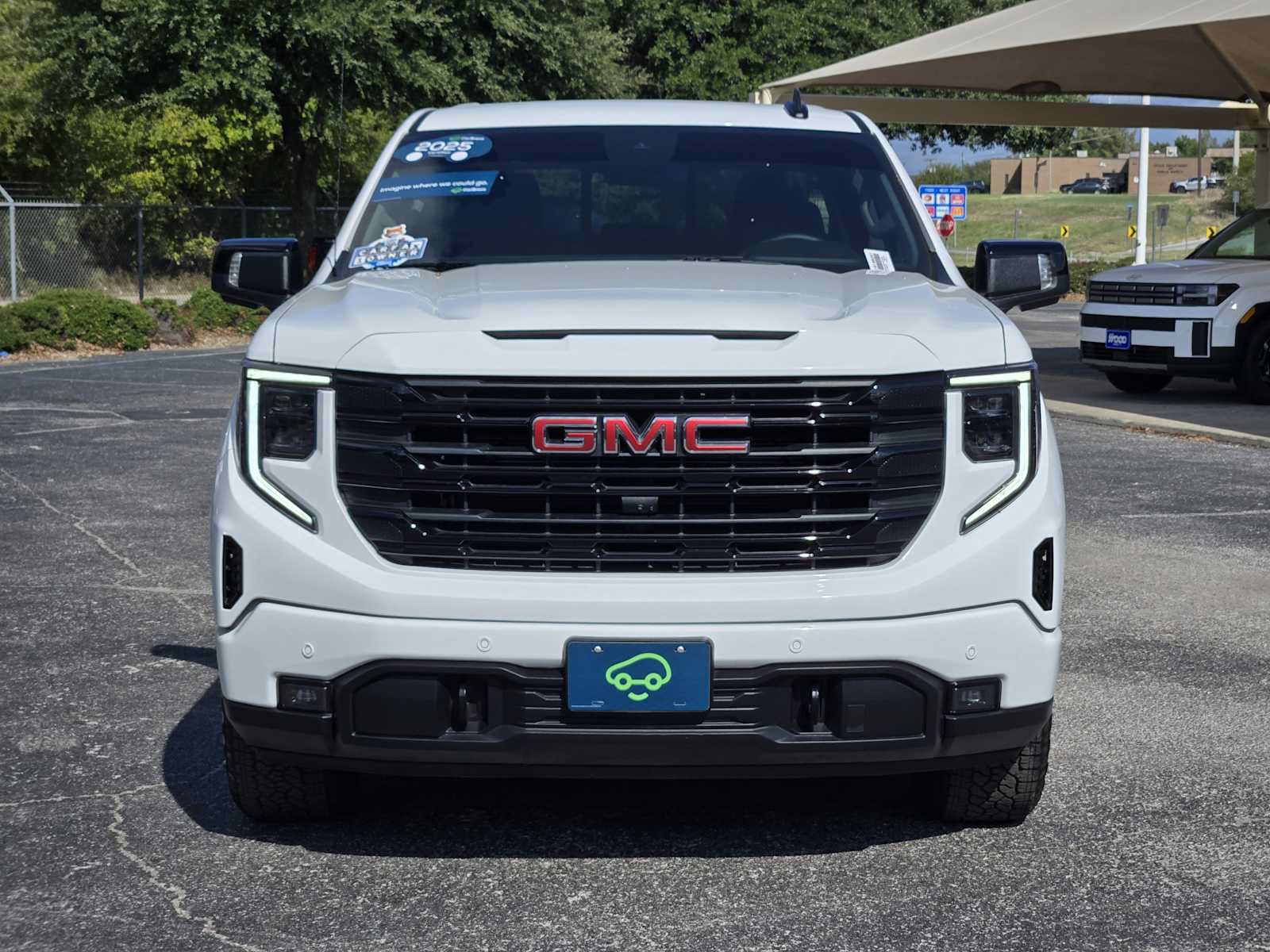 Certified 2025 GMC Sierra 1500 Elevation w/ Elevation Premium Package AWD/4WD image 2