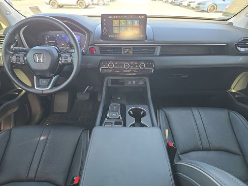 Certified 2023 Honda Pilot Elite image 9
