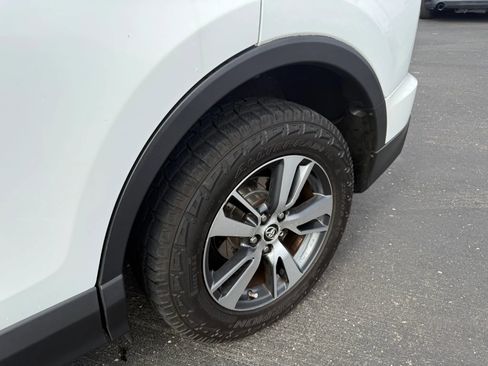 Used 2016 Toyota RAV4 XLE image 40