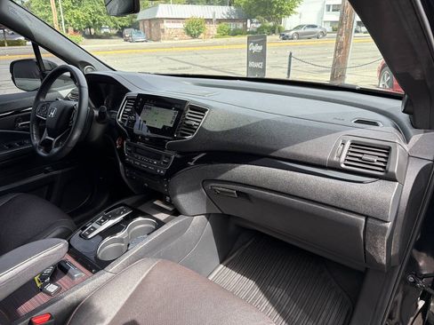 Used 2022 Honda Pilot Black Edition image 21