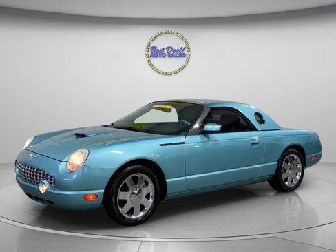 Used 2002 Ford Thunderbird Deluxe image 4