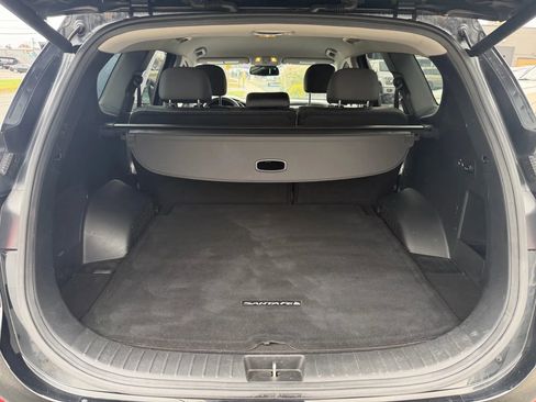 Used 2020 Hyundai Santa Fe SEL w/ Convenience Package image 15