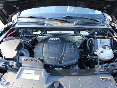 Used 2018 Audi Q5 2.0T Premium Plus w/ Premium Plus Package image 18