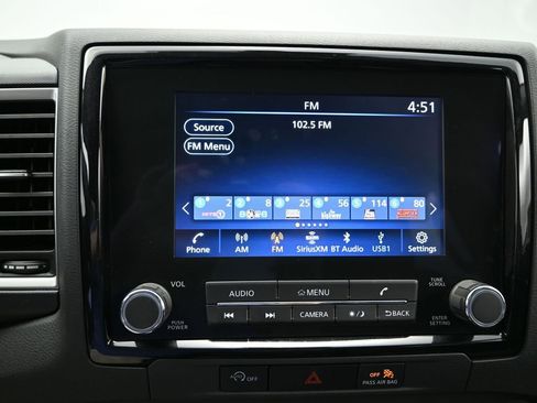 Used 2024 Nissan Frontier SL w/ Technology Package RWD image 12