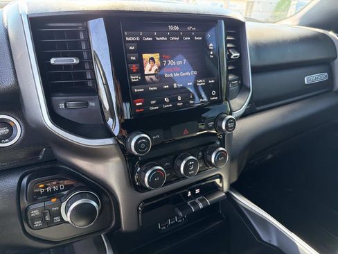 Used 2021 RAM 1500 Big Horn AWD/4WD image 9