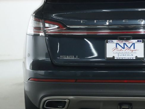 Certified 2021 Lincoln Nautilus Reserve AWD/4WD image 45
