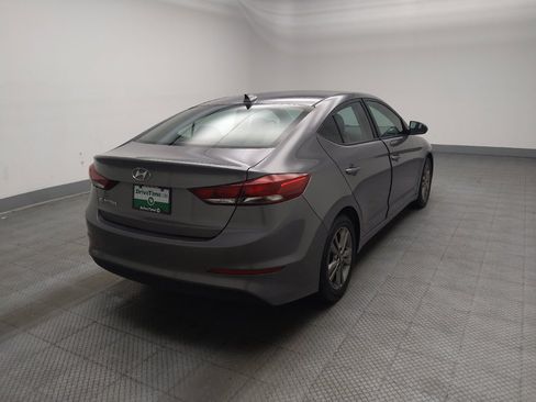 Used 2018 Hyundai Elantra SEL FWD image 9