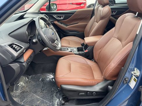 Used 2021 Subaru Forester Touring AWD/4WD image 27