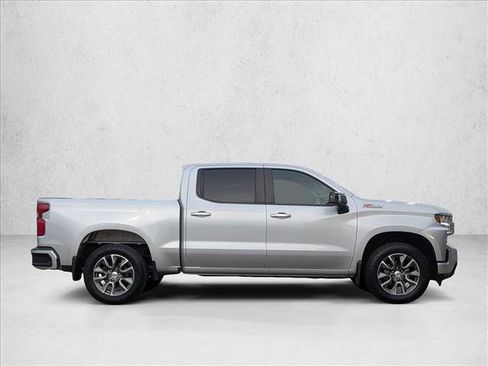 Used 2022 Chevrolet Silverado 1500 RST w/ Safety Package AWD/4WD image 4