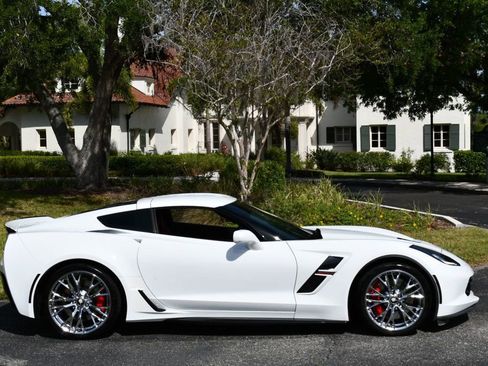 Used 2017 Chevrolet Corvette Grand Sport RWD image 28