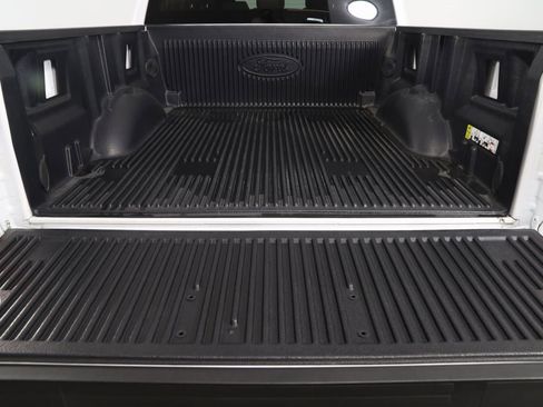 Used 2022 Ford F150 XLT w/ XTR Package image 41