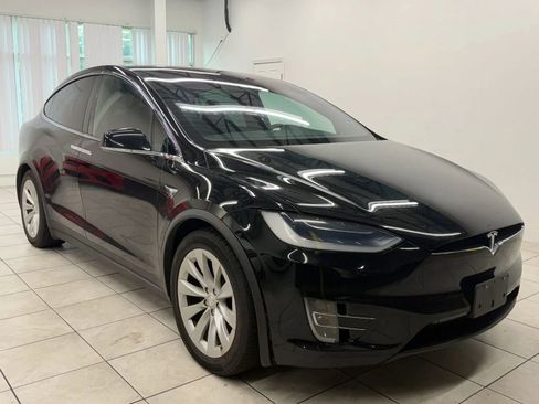 Used 2018 Tesla Model X 100D AWD/4WD image 1