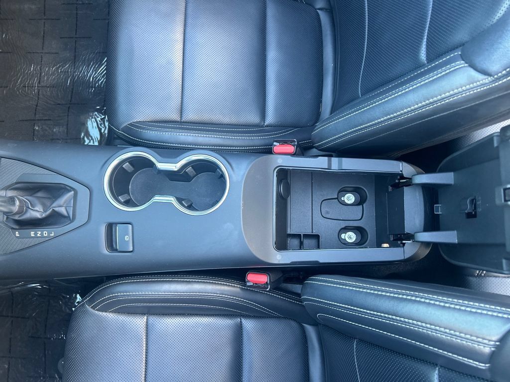 Used 2025 Ford Mustang Premium RWD image 29