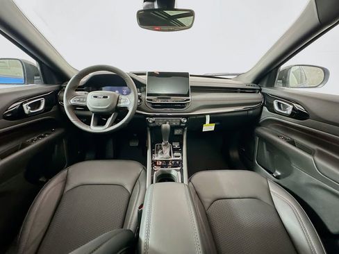 New 2026 Jeep Compass Trailhawk w/ Sun, Sound & Navigation Group image 17