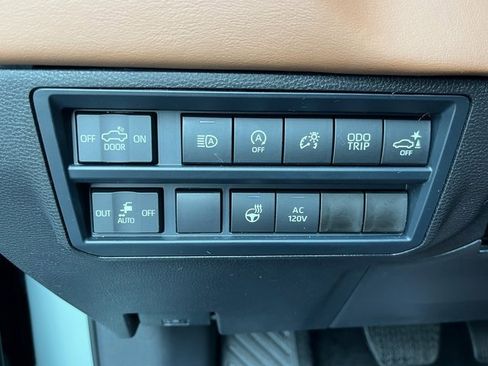 Used 2025 Toyota Tundra 1794 Edition image 18