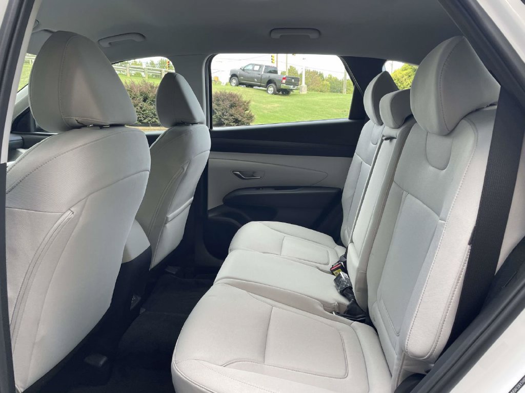 New 2026 Hyundai Tucson SE AWD/4WD image 10