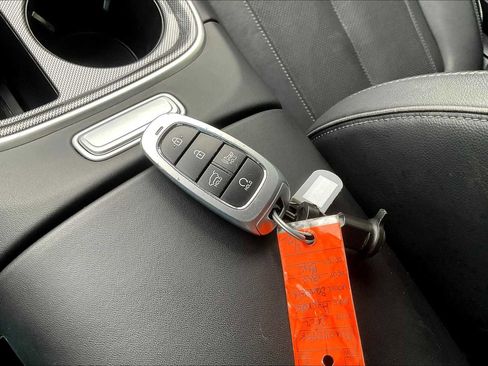 Used 2022 Hyundai Santa Fe SEL Premium image 10