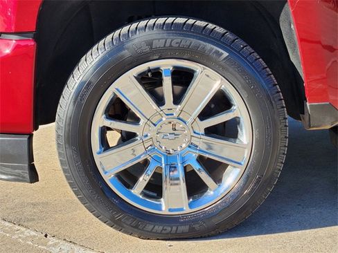 Used 2018 Chevrolet Silverado 1500 High Country image 10