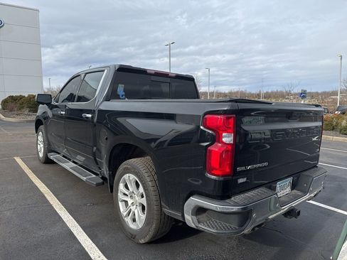 Used 2022 Chevrolet Silverado 1500 LTZ image 4
